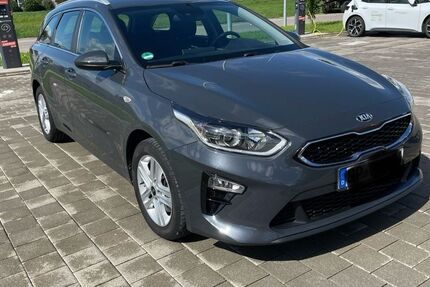 Kia ceed Sportswagon 68.000 km 16.200 € Wäschenbeuren 73116