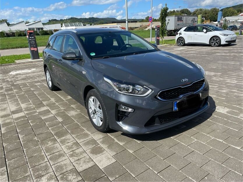 Kia ceed Sportswagon 68.000 km 16.200 € Wäschenbeuren 73116