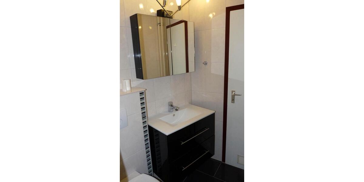 Hochparterre Glücksburg (Ostsee) - 2 Zimmer, 42 m&sup2;, 150.000&euro; | Angebot:26210166