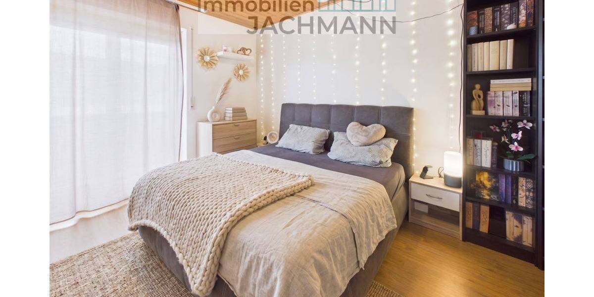 Doppelhaushälfte Bogen - 5 Zimmer, 172 m&sup2;, 440.000&euro; | Angebot:26805436