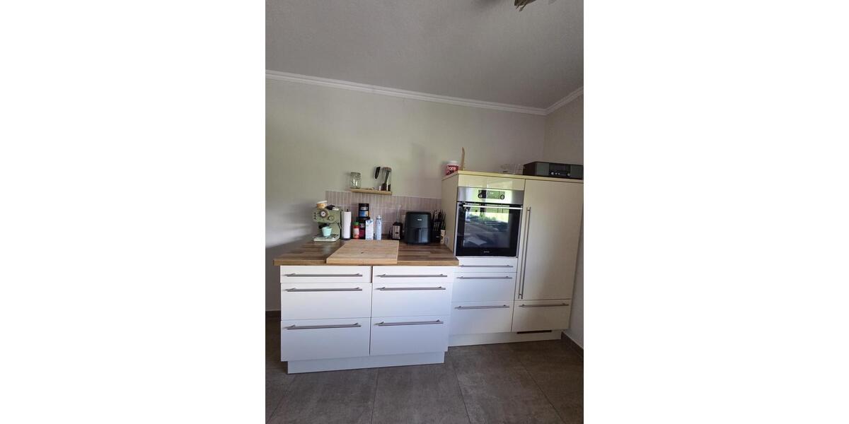 Etagenwohnung Schöfweg - 4 Zimmer, 130 m&sup2;, 900&euro; | Angebot:26063255