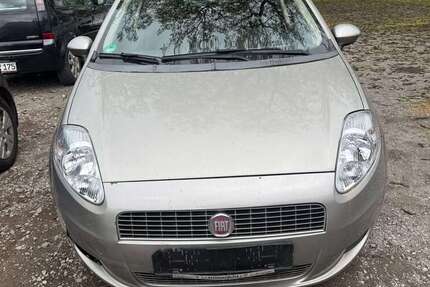 Fiat Grande Punto 155.213 km 1.890 &euro; Kaiserslautern 67663