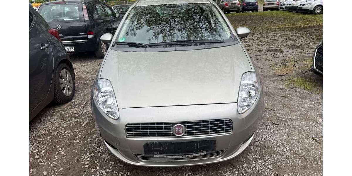 Fiat Grande Punto 155.213 km 1.890 &euro; Kaiserslautern 67663