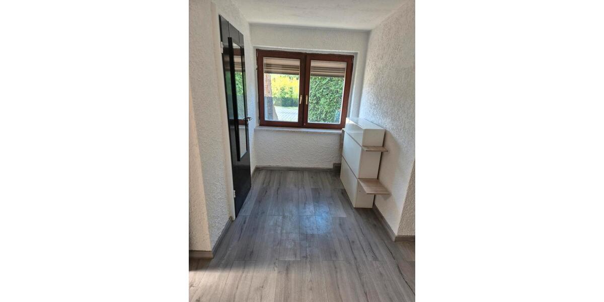 Einfamilienhaus Lieberose - 6 Zimmer, 150 m&sup2;, 140.000&euro; | Angebot:27194148