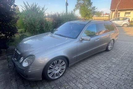 Mercedes E 320
