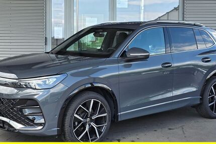 VW Tiguan 18.500 km 43.890 € Erlangen 91058