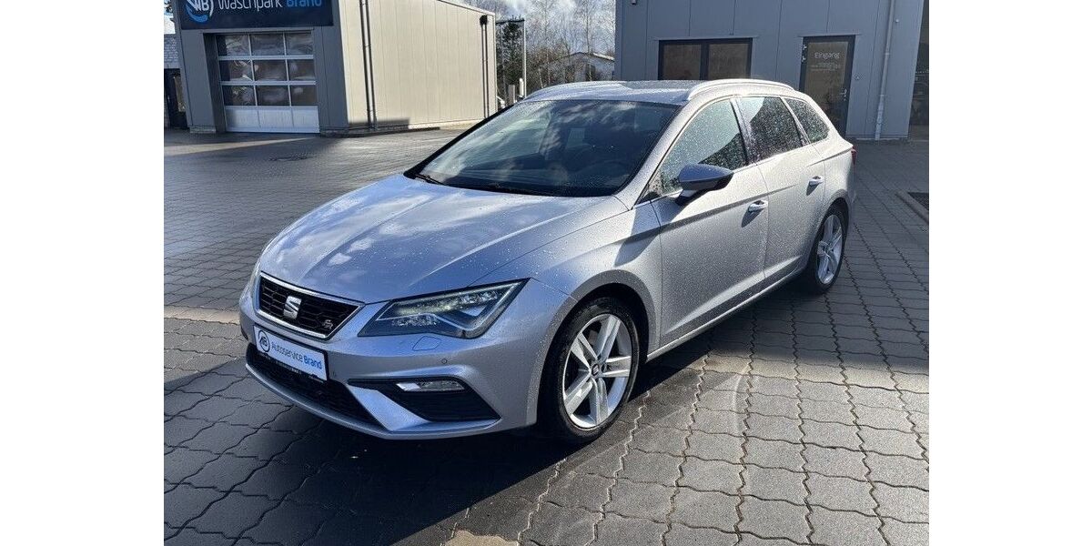 Seat Leon 114.284 km 15.990 &euro; Hemsbünde 27386