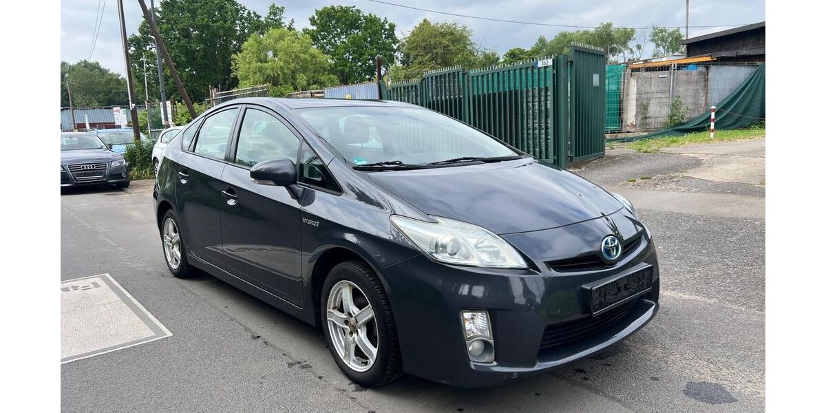 Toyota Prius 320.000 km 4.700 &euro; Köln 50739