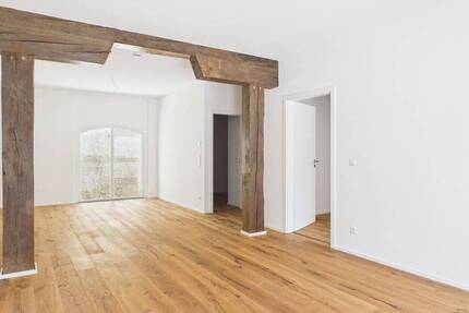 Wohnung Amberg - 3 Zimmer, 100 m&sup2;, 1.500&euro; | Angebot:26449992