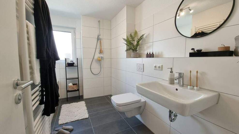 Schlüsselfertiger Neubau mit moderner Ausstattung