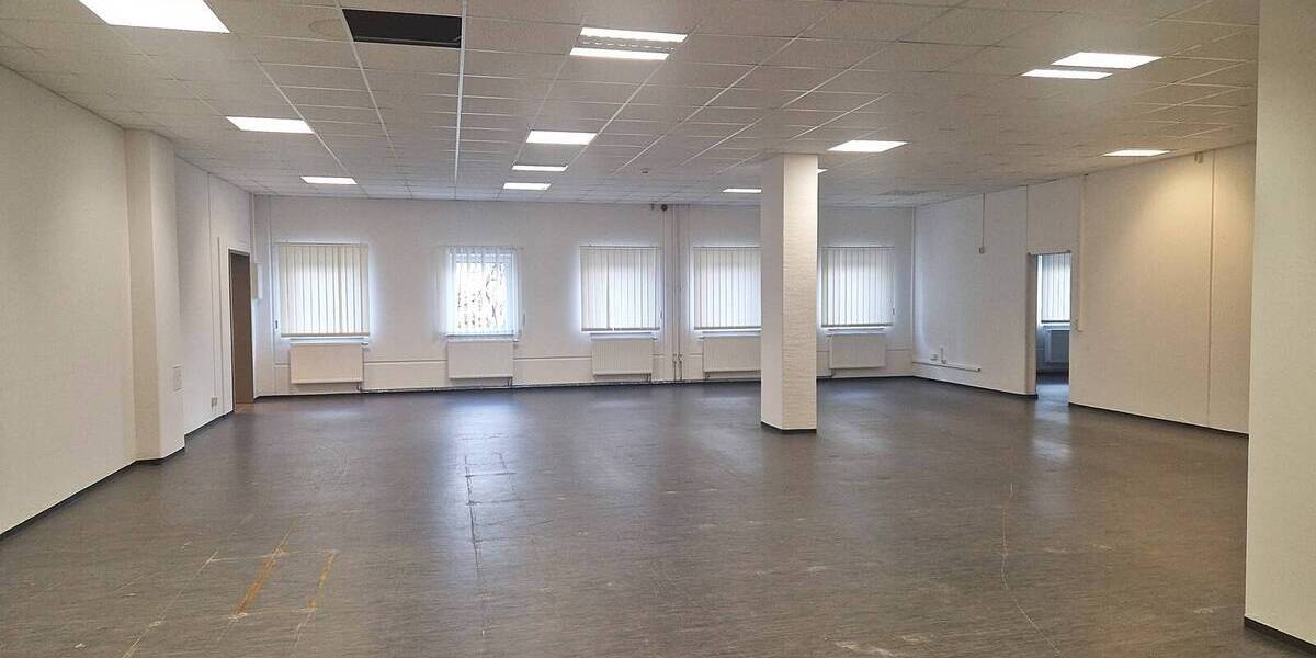 Gewerbeobjekt Döbeln Sörmitz - 5 Zimmer, 2 m&sup2;, 10.410&euro; | Angebot:25743298