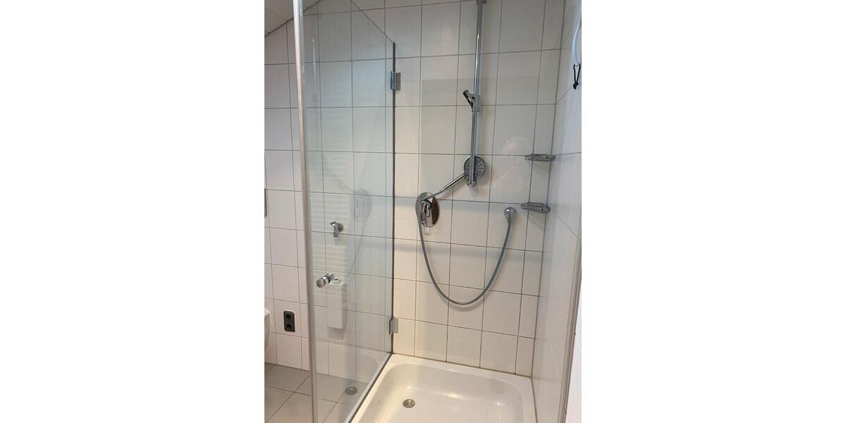 Dachgeschoßwohnung Prutting - 3 Zimmer, 95 m&sup2;, 1.500&euro; | Angebot:26534504