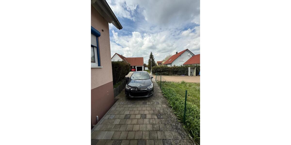Einfamilienhaus Gebsattel - 7 Zimmer, 180 m&sup2;, 550.000&euro; | Angebot:26184225