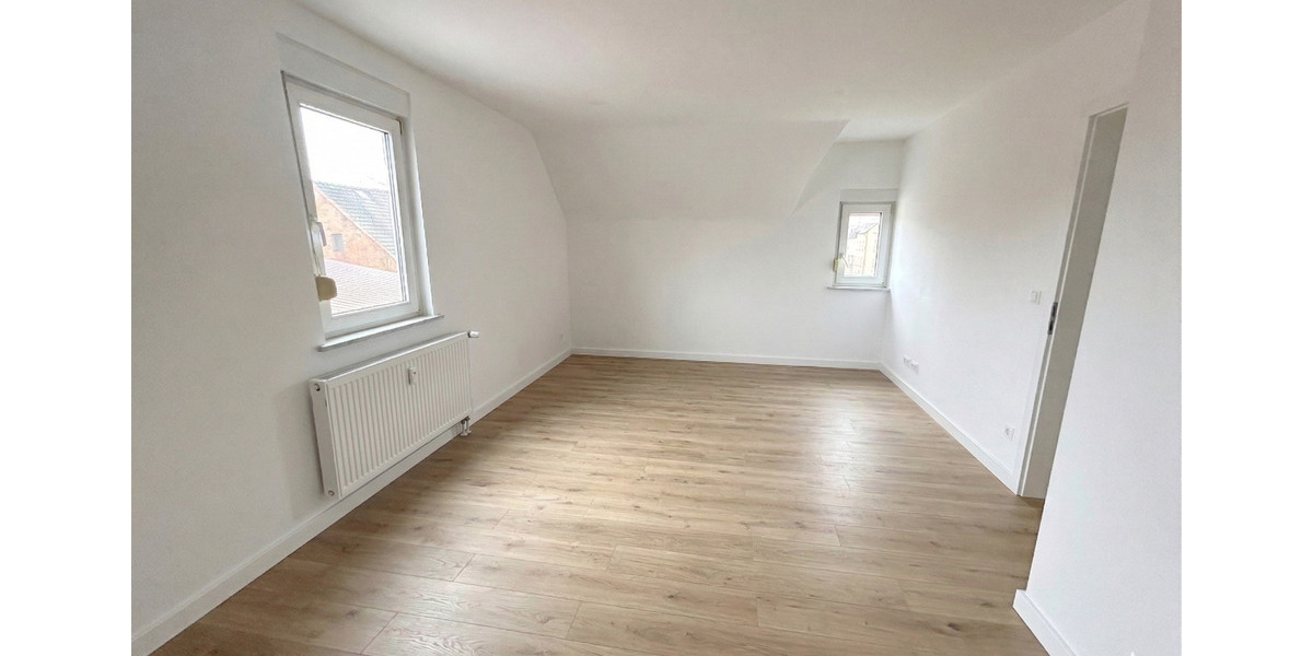 Dachgeschoßwohnung Neustadt bei Coburg - 2 Zimmer, 63 m&sup2;, 626&euro; | Angebot:25968163