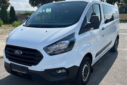 Ford Transit Custom 187.000 km 15.999 &euro; Lübeck 23560