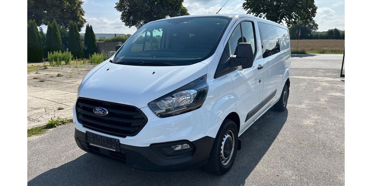 Ford Transit Custom 187.000 km 15.999 &euro; Lübeck 23560