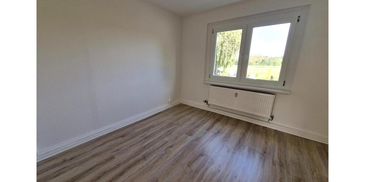 Etagenwohnung Osterwieck - 3 Zimmer, 65 m&sup2;, 299&euro; | Angebot:26082997