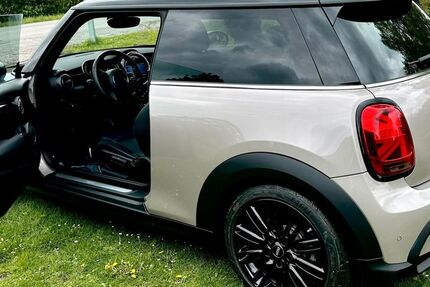 Mini Cooper 34.600 km 24.299 &euro; Sinzing 93161