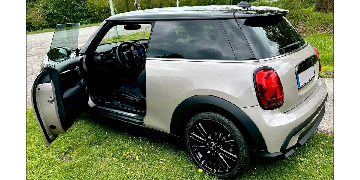 Mini Cooper 34.600 km 24.299 &euro; Sinzing 93161