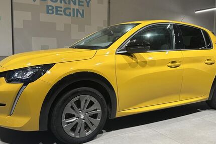 Peugeot 208 19.624 km 20.495 &euro; Augsburg 86179