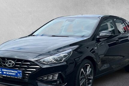 Hyundai i30 51.725 km 17.740 &euro; Rüsselsheim 65428