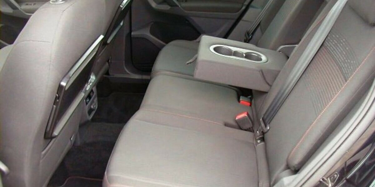 VW Tiguan 2.0 TDI Sound- Navi-ACC-AHK-LED-18Zoll 289.996 km 11.999 &euro; Wittmund 26409