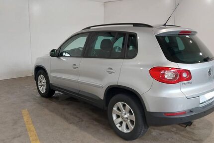 VW Tiguan 104.000 km 8.750 € Legau 87764
