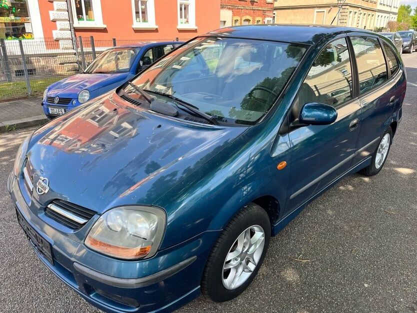 Almera Tino