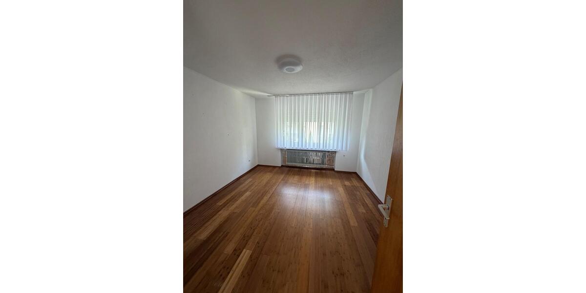 Doppelhaushälfte Remscheid - 5 Zimmer, 130 m&sup2;, 360.000&euro; | Angebot:26429381