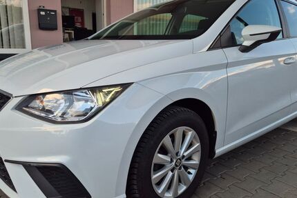 Seat Ibiza 116.000 km 8.500 &euro; Büdingen 63654
