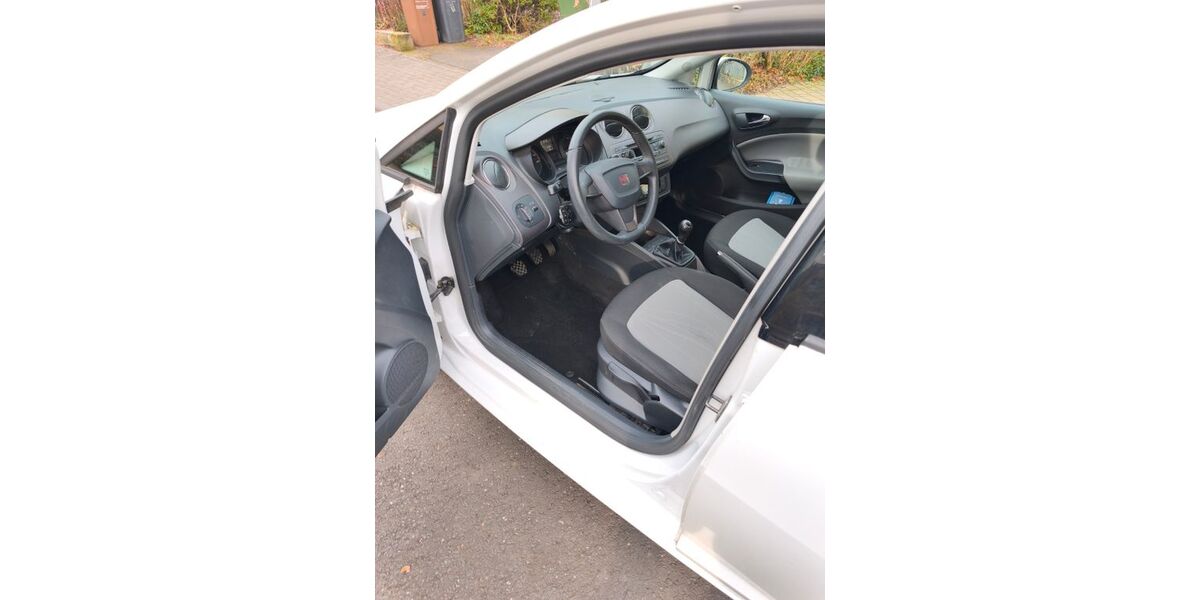 Seat Ibiza 43.000 km 6.200 &euro; Kassel 34130