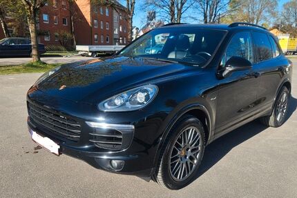 Porsche Cayenne 302.000 km 18.999 &euro; Alling 82239