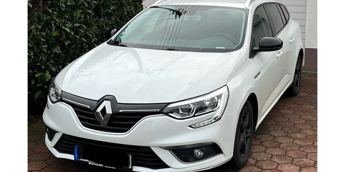 Renault Megane 140.069 km 8.599 &euro; Molzhain 57520