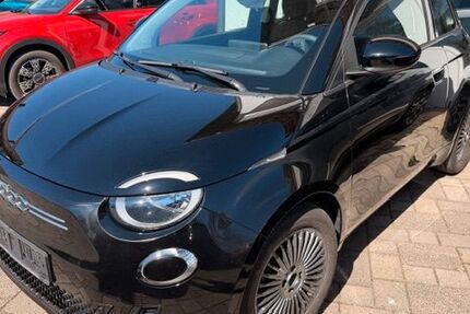 Fiat 500e 45.077 km 17.900 &euro; Miesbach 83714