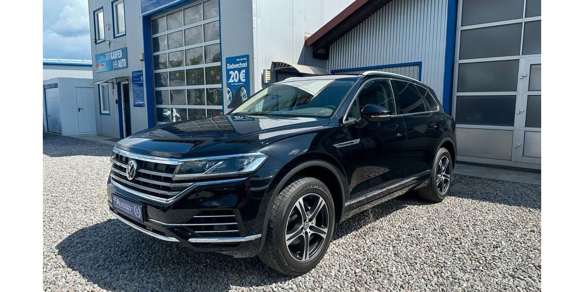VW Touareg 115.809 km 33.500 &euro; Alteglofsheim bei Regensburg 93087