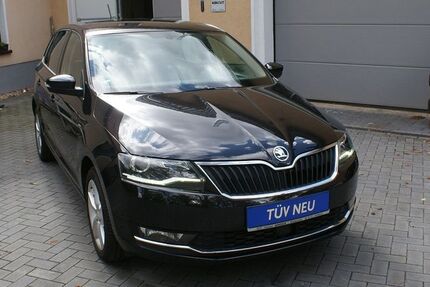 Skoda Rapid 93.500 km 10.985 € Mockrehna 04862