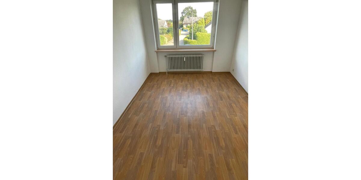 Etagenwohnung Dannenberg (Elbe) - 3 Zimmer, 70 m&sup2;, 455&euro; | Angebot:25104890