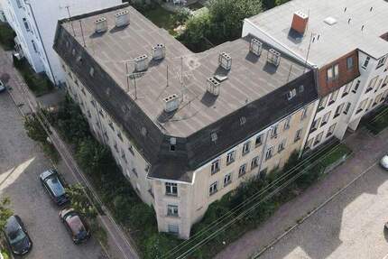 Unsaniertes Mehrfamilienhaus - Ihre Chance zur individuellen Gestaltung 2 zimmer