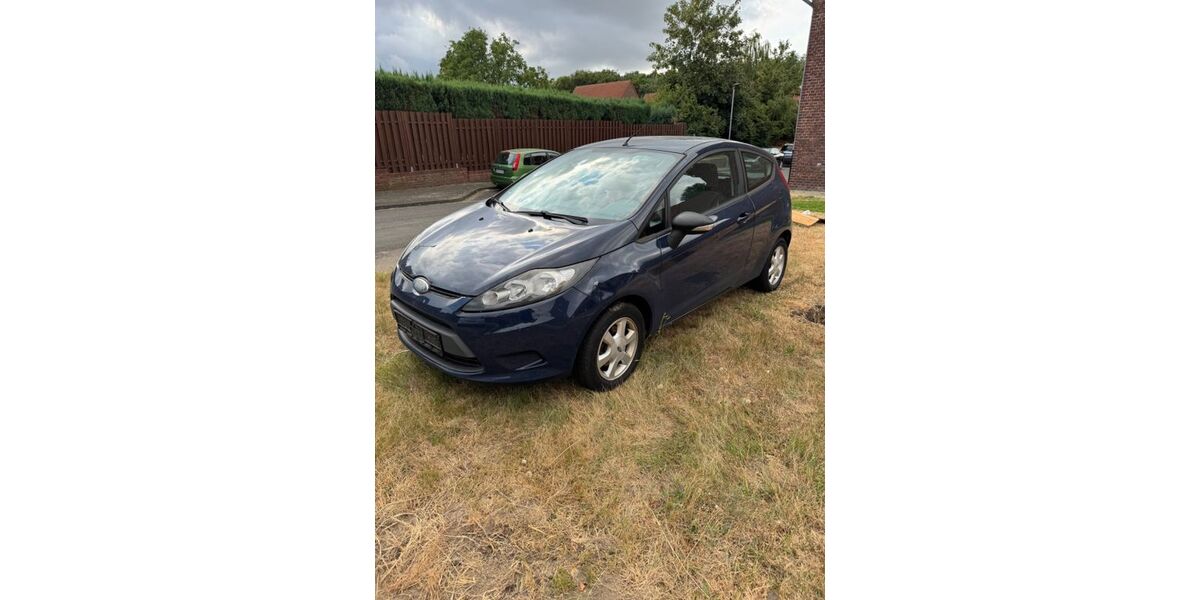 Ford Fiesta 225.781 km 800 &euro; Hückelhoven 41836