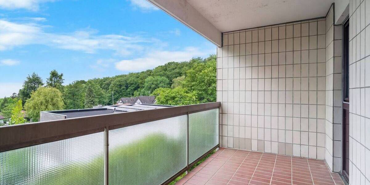 Etagenwohnung Bad Soden Neuenhain - 4 Zimmer, 92 m&sup2;, 365.000&euro; | Angebot:26778272