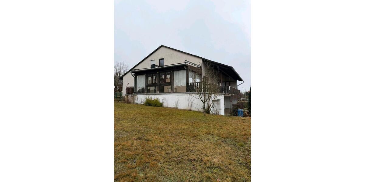 Einfamilienhaus Rodalben - 7 Zimmer, 220 m&sup2;, 280.000&euro; | Angebot:26142462
