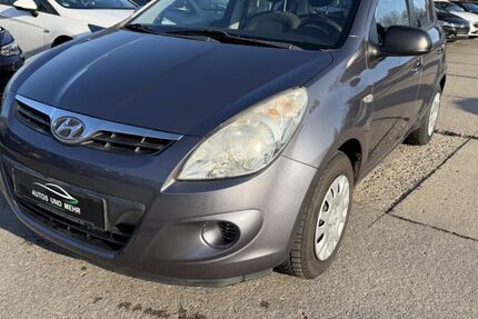 Hyundai i20 144.000 km 2.799 &euro; Paderborn 33100