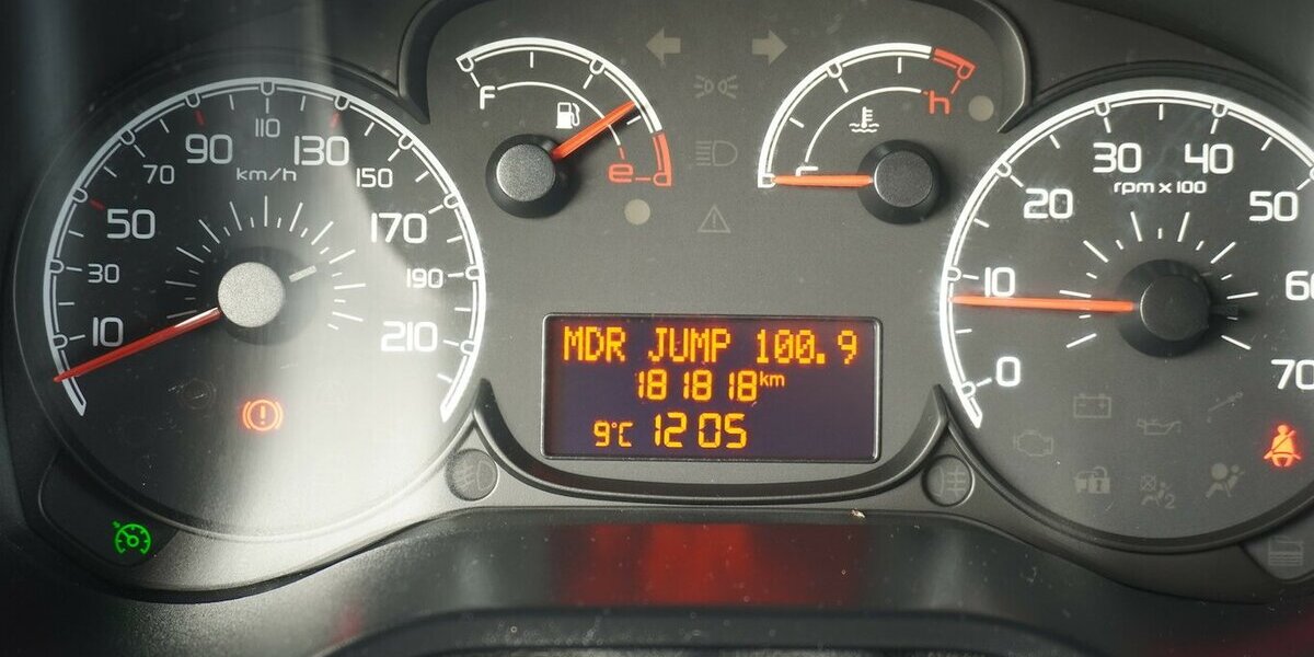 Fiat Doblo Kombi SX 2.0 / PKW- Zulassung 181.818 km 4.890 &euro; Münchenbernsdorf 07589