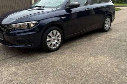 Fiat Tipo 92.555 km 9.750 &euro; Hochheim am Main 65239