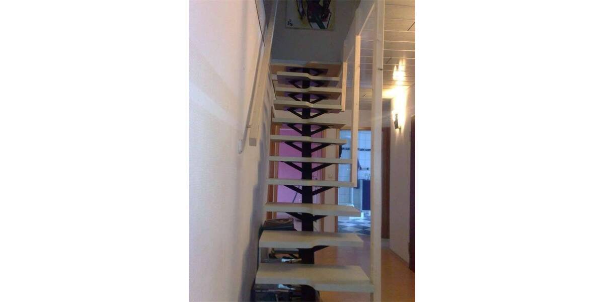 Etagenwohnung Pforzheim Nordstadt - 5 Zimmer, 140 m&sup2;, 299.000&euro; | Angebot:19957912