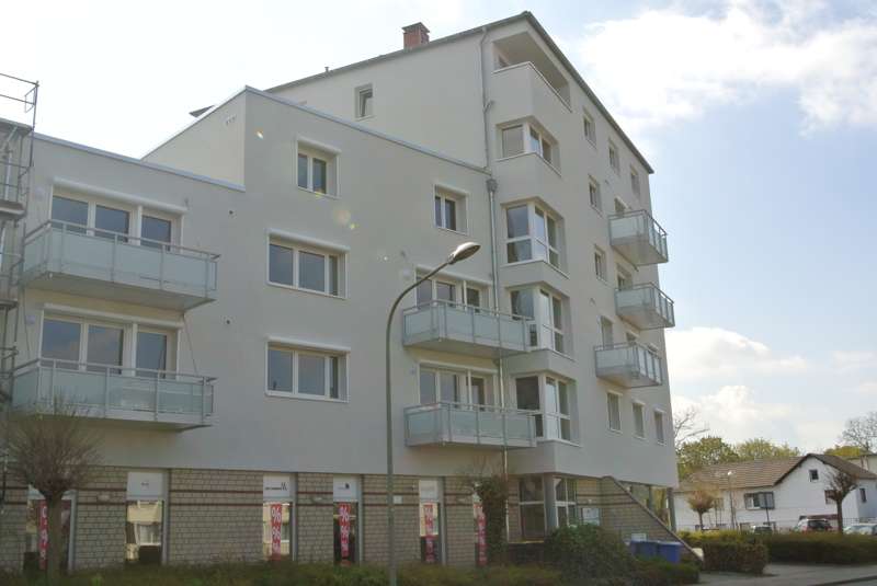 Einzelhandel in Düren 3.200 € 390 m²