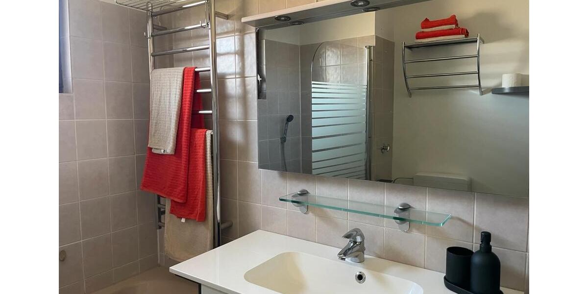 Etagenwohnung Augsburg Antonsviertel - 3 Zimmer, 76 m&sup2;, 1.500&euro; | Angebot:26039132