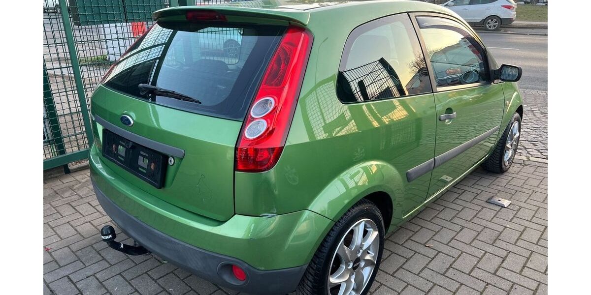 Ford Fiesta 103.000 km 1.490 &euro; Berlin Weißensee-Pankow 13086