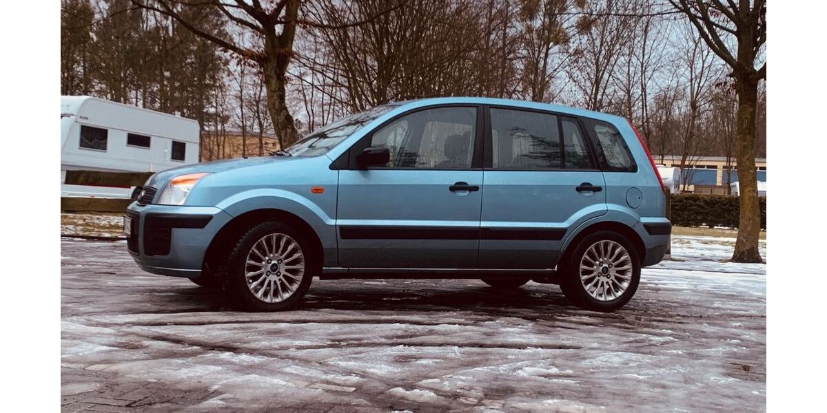 Ford Fusion 109.000 km 2.900 &euro; Berlin 14089