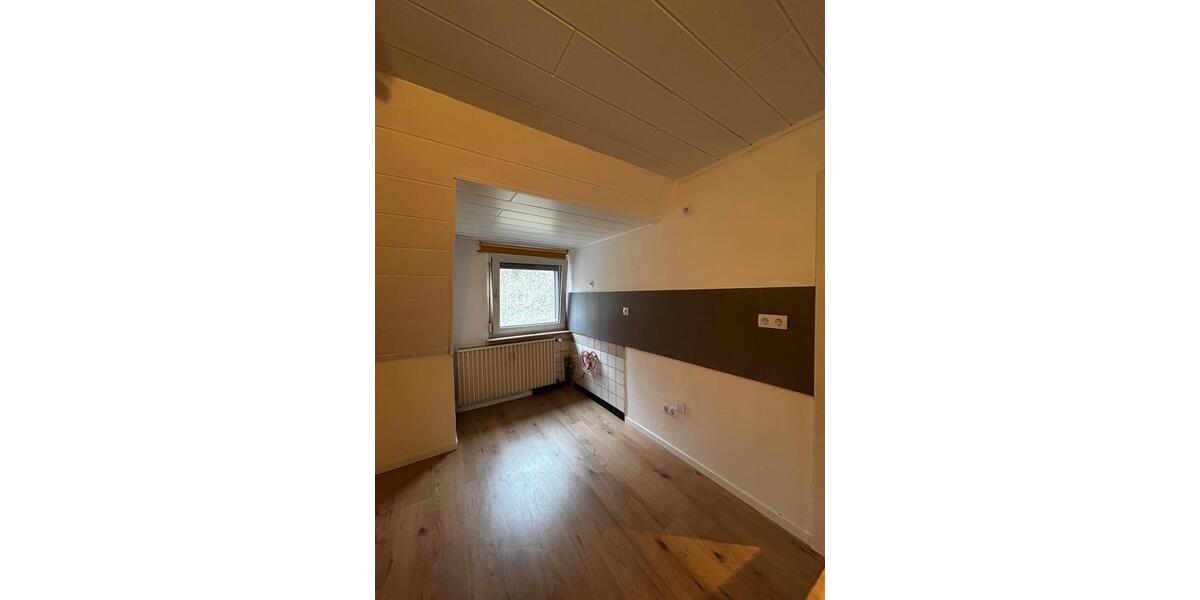 Dachgeschoßwohnung Ibbenbüren - 2 Zimmer, 56 m&sup2;, 600&euro; | Angebot:25023208